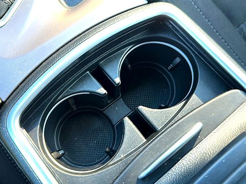 Used 2023 Dodge Charger SXT image 34