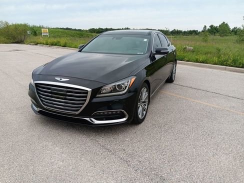 Used 2018 Genesis G80 3.8 w/ Option Group 02 AWD/4WD image 6