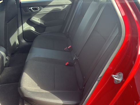 Used 2023 Honda Civic Sport image 11