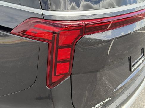New 2027 Kia Carnival EX FWD image 11