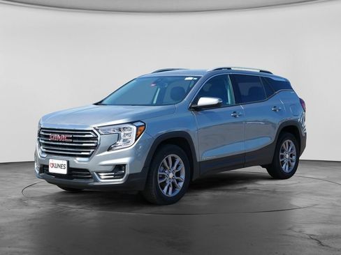 Used 2023 GMC Terrain SLT AWD/4WD image 5