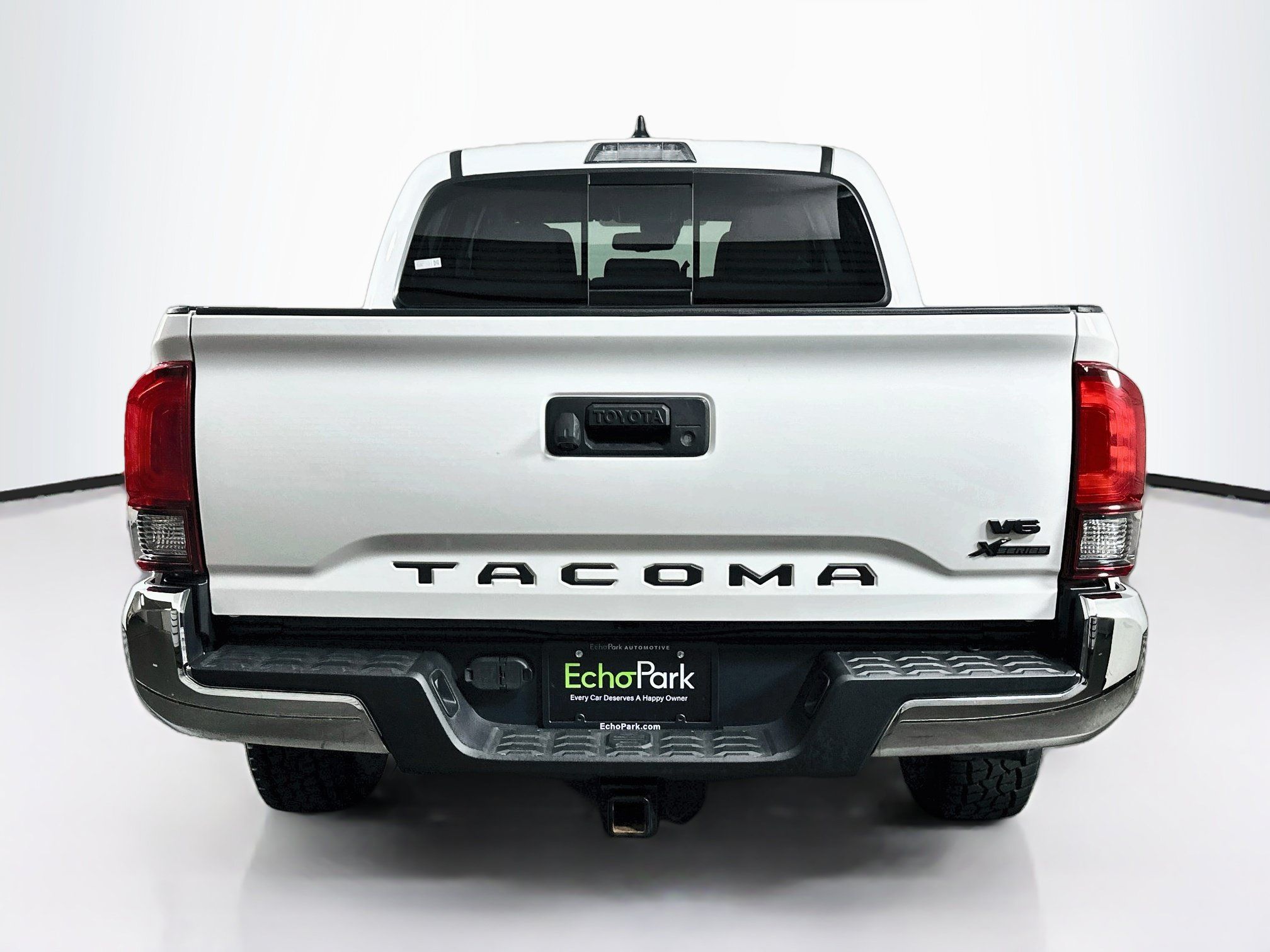 Used 2021 Toyota Tacoma SR5 RWD image 7
