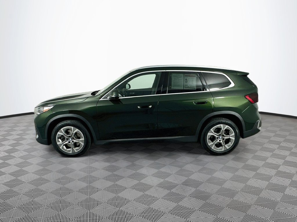 Used 2023 BMW X1 xDrive28i w/ Premium Package AWD/4WD image 7