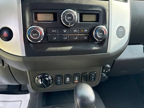 Used 2021 Nissan Frontier SV AWD/4WD image 14