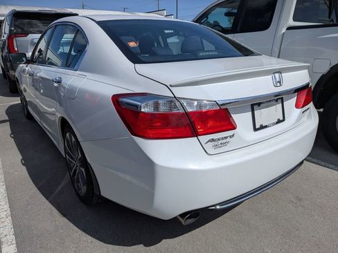 Used 2015 Honda Accord Sport image 6