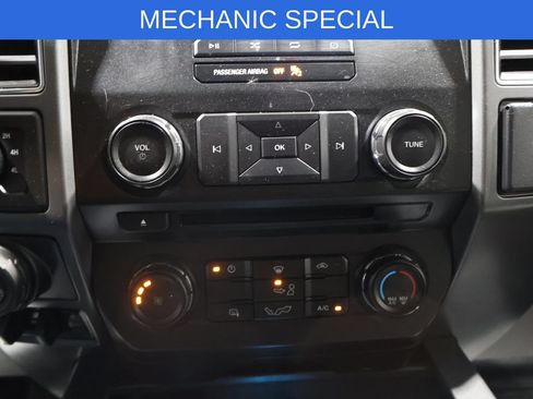Used 2018 Ford F150 XLT w/ Trailer Tow Package AWD/4WD image 27