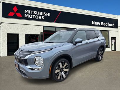 New 2025 Mitsubishi Outlander SEL