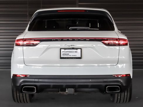 Certified 2022 Porsche Cayenne AWD/4WD image 10