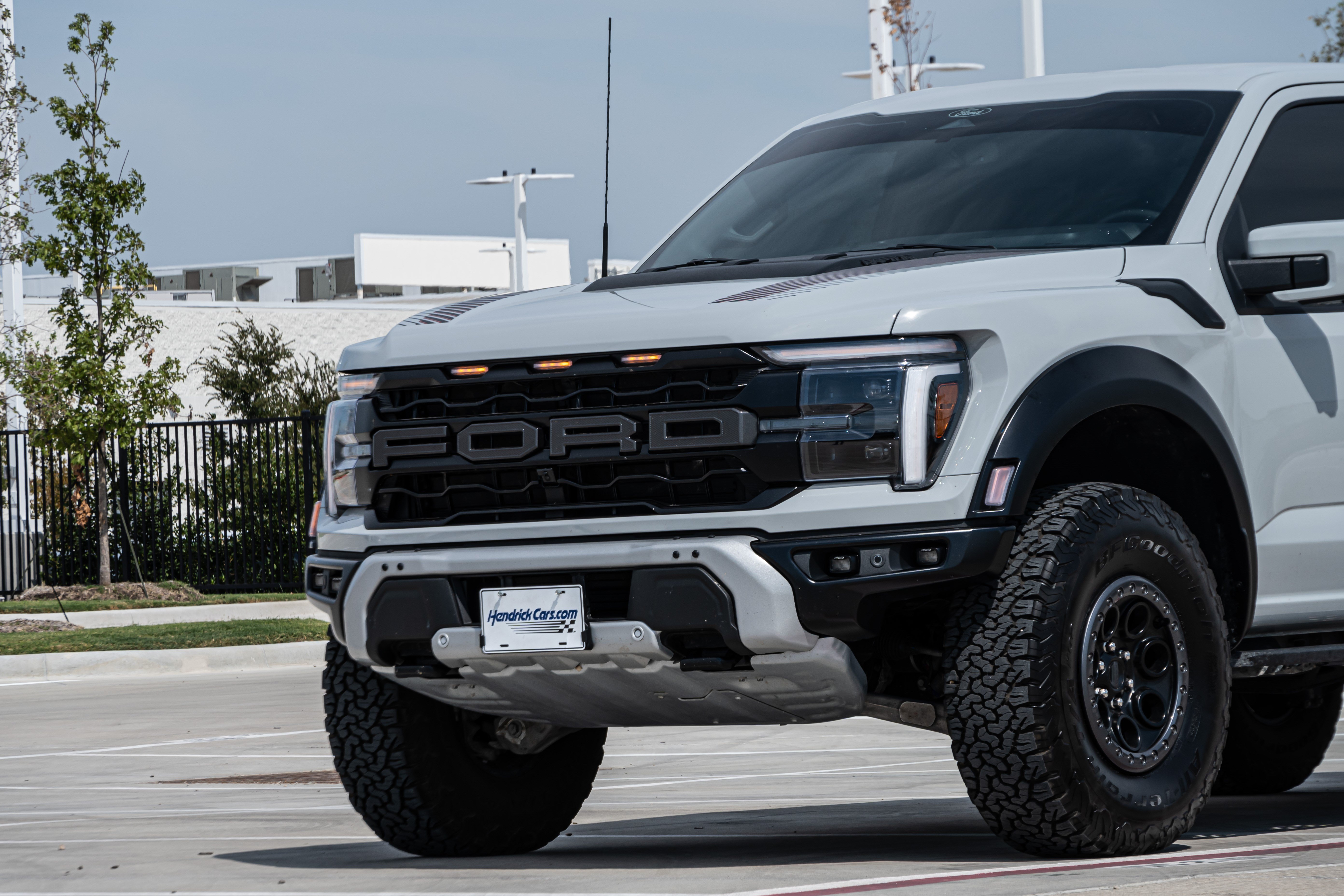 Used 2026 Ford F150 Raptor AWD/4WD image 33