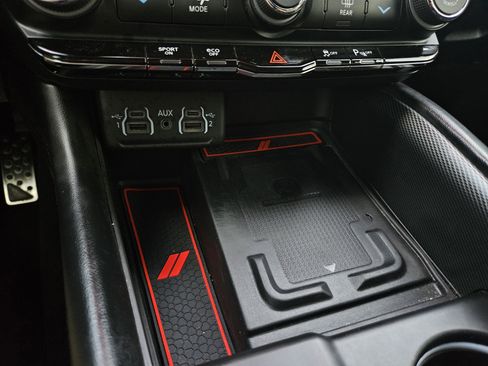 Used 2021 Dodge Durango R/T w/ Blacktop Package image 25