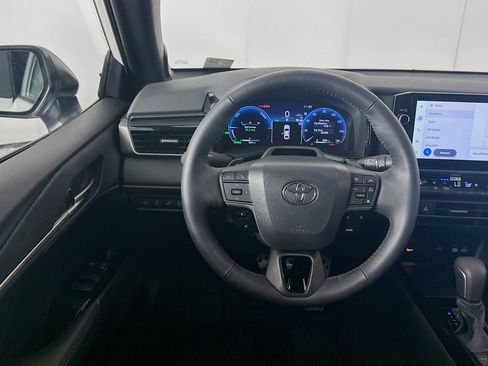 Used 2026 Toyota Camry XSE w/ Premium Plus Package FWD image 17