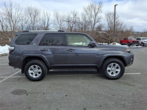 Certified 2021 Toyota 4Runner SR5 Premium w/ Moonroof Package image 7
