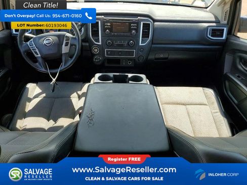 Used 2017 Nissan Titan S AWD/4WD image 11