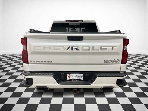 Used 2019 Chevrolet Silverado 1500 High Country w/ Max Trailering Package image 4
