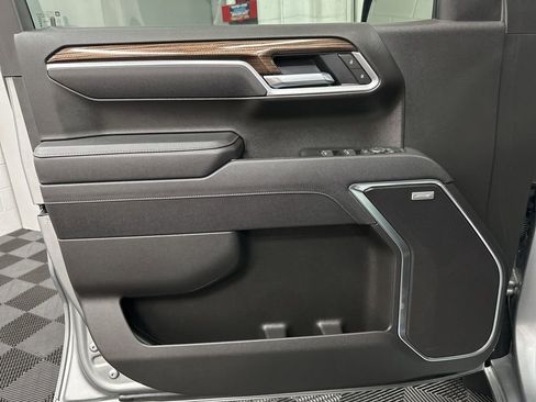 Used 2025 Chevrolet Silverado 1500 RST w/ Convenience Package II image 17
