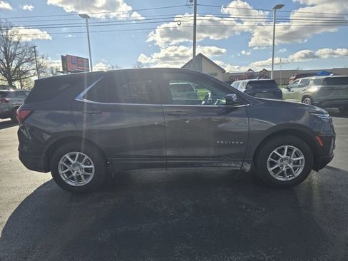 Used 2023 Chevrolet Equinox LT image 4