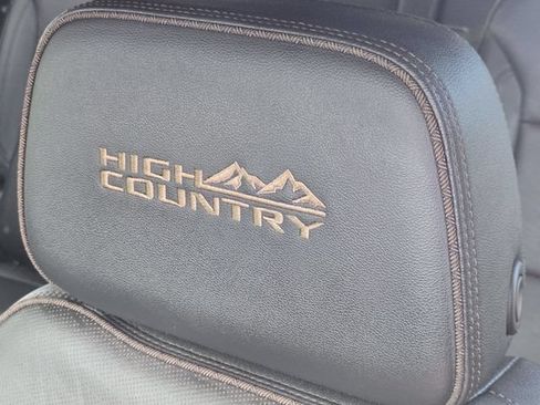 Used 2023 Chevrolet Tahoe High Country AWD/4WD image 24