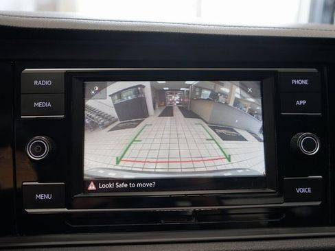 Used 2021 Volkswagen Jetta S w/ Driver Assistance Package image 8