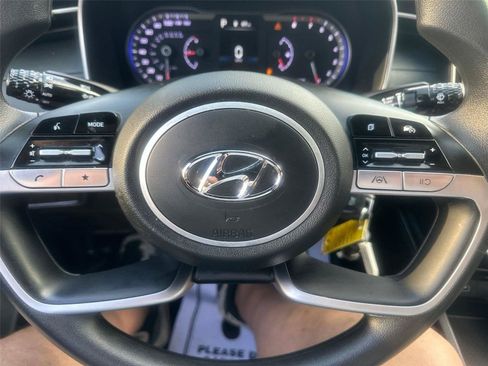 Used 2024 Hyundai Santa Cruz SE AWD/4WD image 18