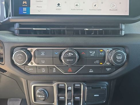 New 2026 Jeep Wrangler Unlimited Sport AWD/4WD image 21