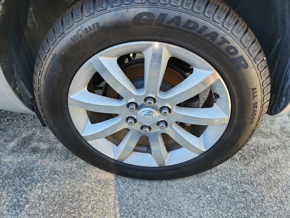 Used 2017 Buick Enclave Premium FWD image 15