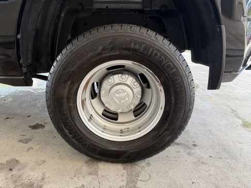 Used 2023 RAM 3500 Tradesman AWD/4WD image 17