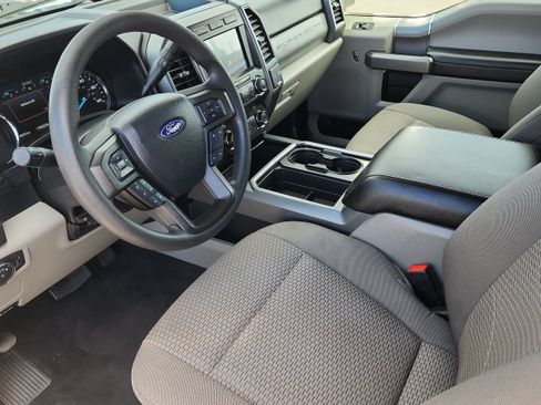 Used 2021 Ford F250 XLT w/ Tremor Off-Road Package AWD/4WD image 9