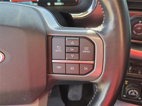 Used 2021 Ford F150 Lariat w/ Trailer Tow Package image 23