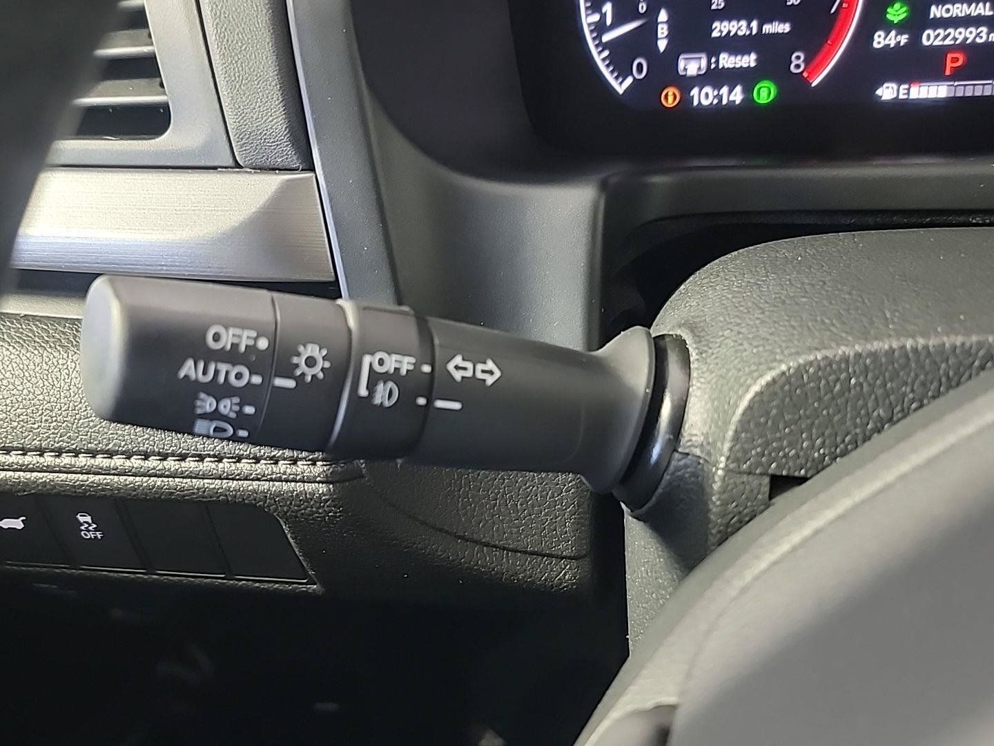 Certified 2025 Honda Odyssey EX-L image 32