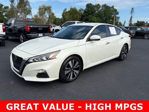 Used 2022 Nissan Altima 2.5 SV FWD image 3
