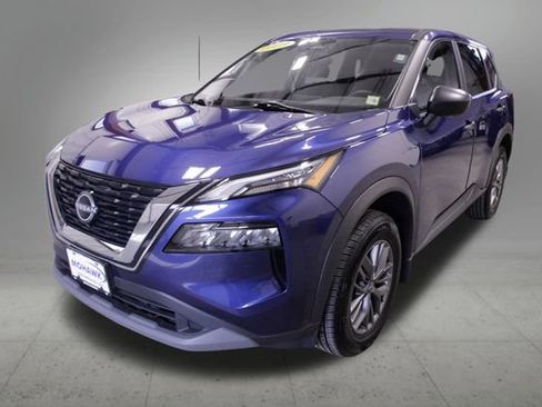 Used 2023 Nissan Rogue S image 1