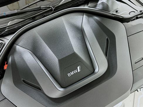 Used 2024 BMW i4 M50 w/ Premium Package image 33