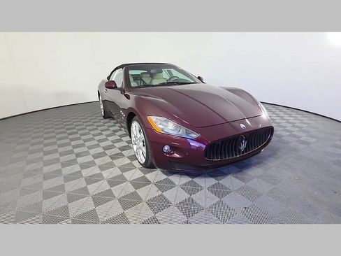 Used 2011 Maserati GranTurismo Convertible RWD image 53