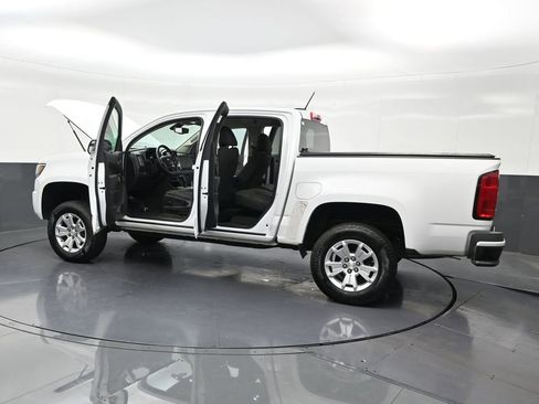Used 2018 Chevrolet Colorado LT RWD image 34