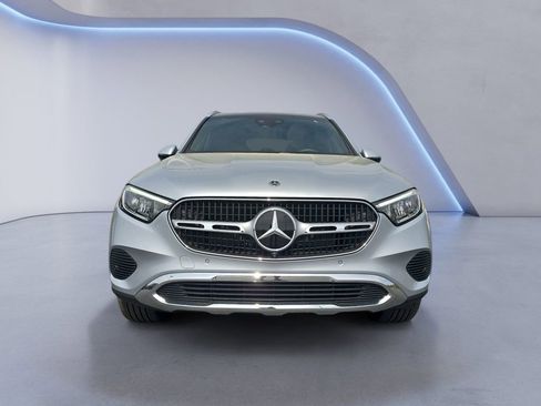 Used 2025 Mercedes-Benz GLC 300 4MATIC image 8