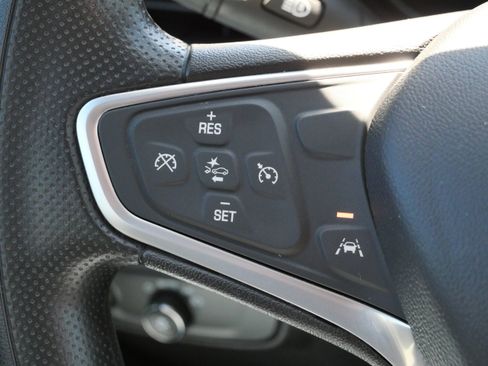 Used 2023 Chevrolet Equinox LS w/ LS Convenience Package AWD/4WD image 32