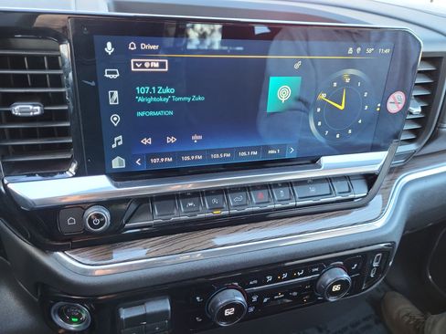 Certified 2025 Chevrolet Silverado 1500 LT image 24