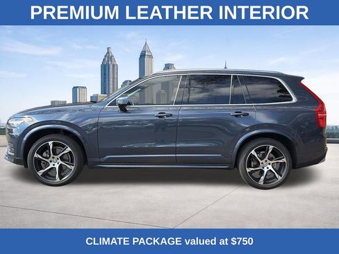 Used 2022 Volvo XC90 T6 Momentum w/ Advanced Package image 4