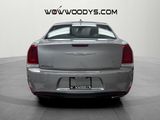 Used 2017 Chrysler 300 C image 5