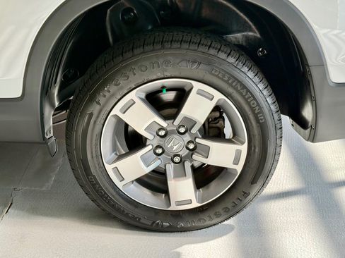 Used 2025 Honda Ridgeline RTL image 3