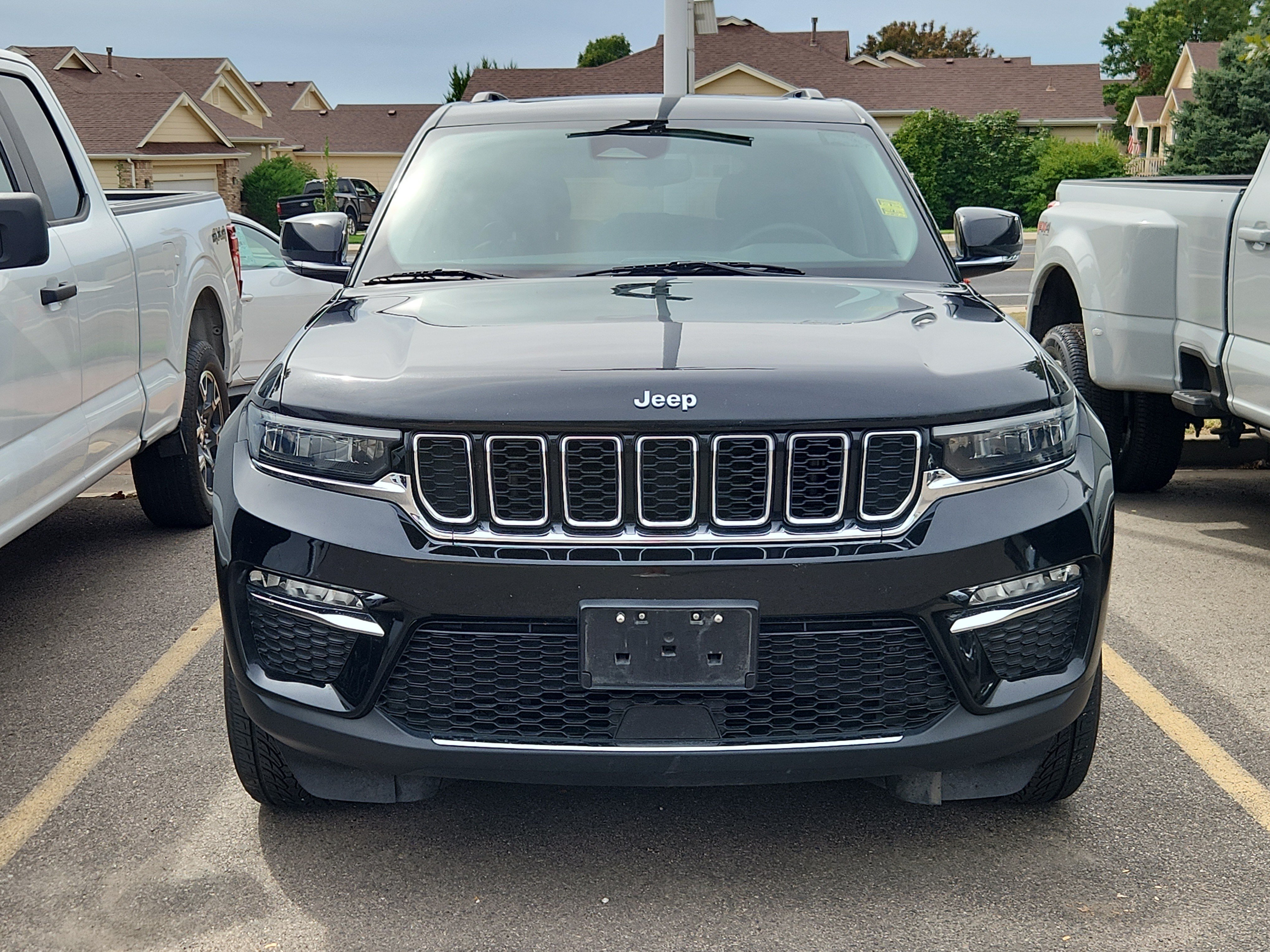 Used 2024 Jeep Grand Cherokee Limited 4xe AWD/4WD image 3