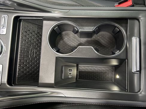 Certified 2025 Lincoln Nautilus Reserve w/ Jet Appearance Package image 25