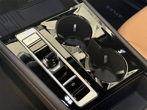 New 2026 Volkswagen Atlas Cross Sport SEL image 21