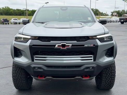 New 2026 Chevrolet Colorado ZR2 AWD/4WD image 2