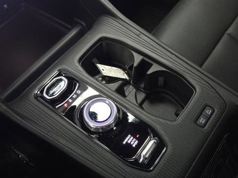 New 2026 Jeep Cherokee Limited image 19