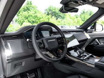 New 2026 Land Rover Range Rover Sport Dynamic SE