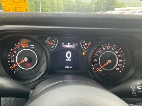 Used 2026 Jeep Wrangler Unlimited Sport AWD/4WD image 24