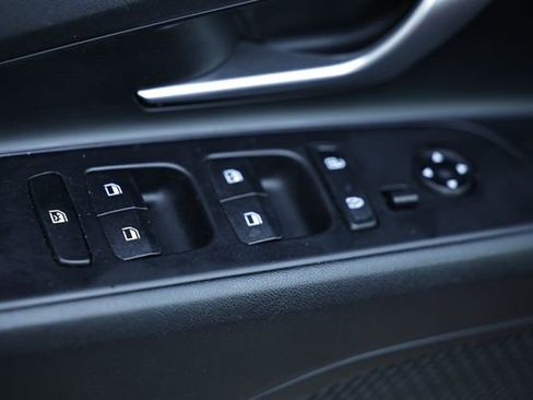 Used 2023 Hyundai Elantra SEL w/ Preferred Accessory Package image 15