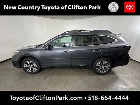Used 2021 Subaru Outback Limited AWD/4WD image 6