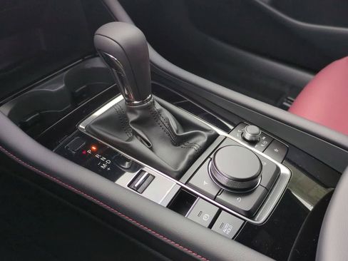 New 2026 MAZDA MAZDA3 Carbon image 31